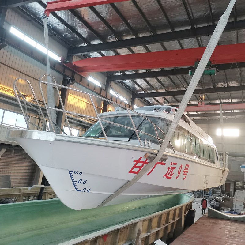 廠家供應(yīng)玻璃鋼客船，巡邏艇，交通艇，公務(wù)接待艇，觀光艇，游艇